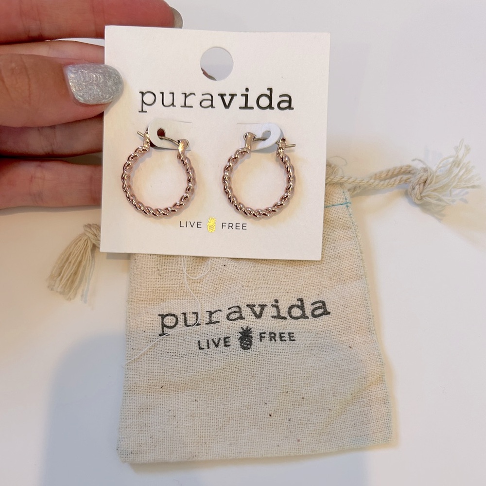 NWT Rose gold Pura Vida Earrings - Picture 3 of 4